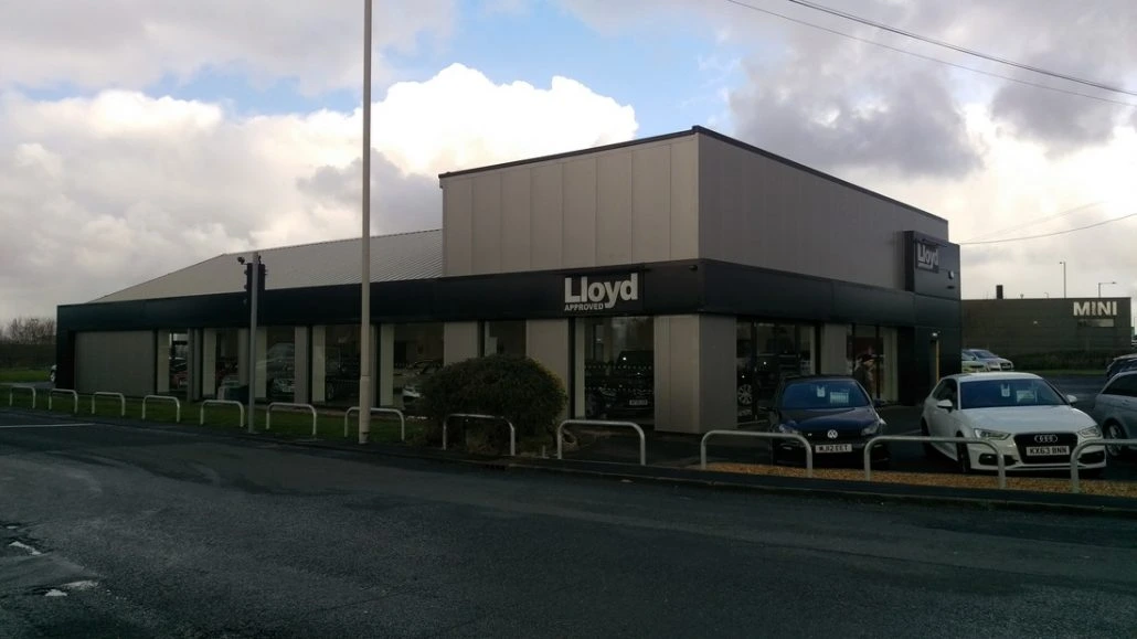 LLoyds showroom installation Worcester